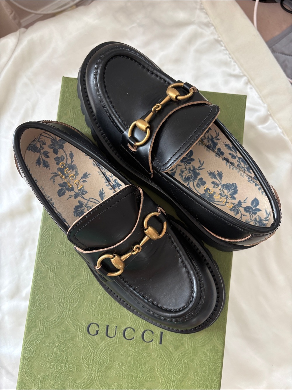 NEW Gucci women Loafer